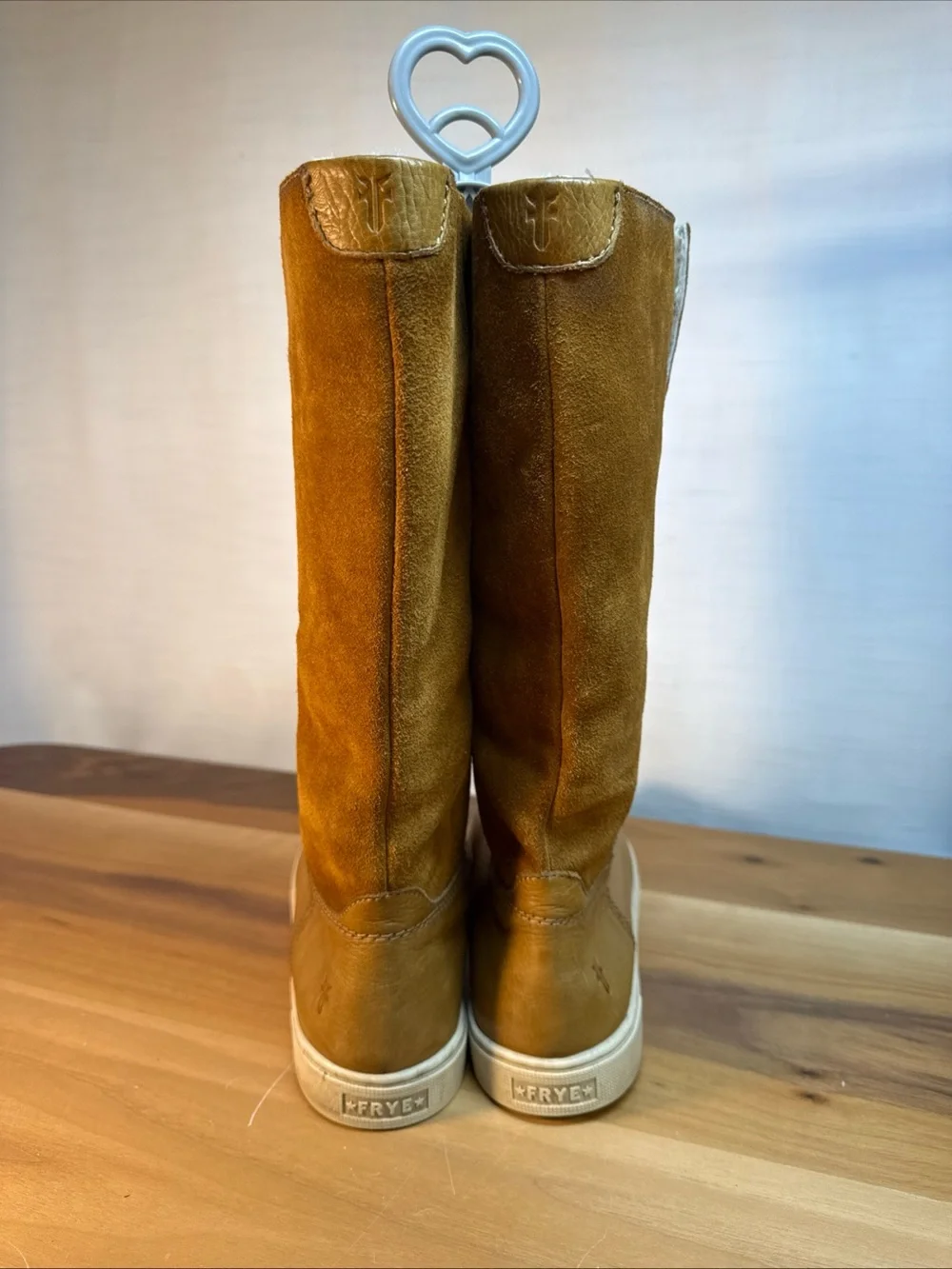 Frye very good